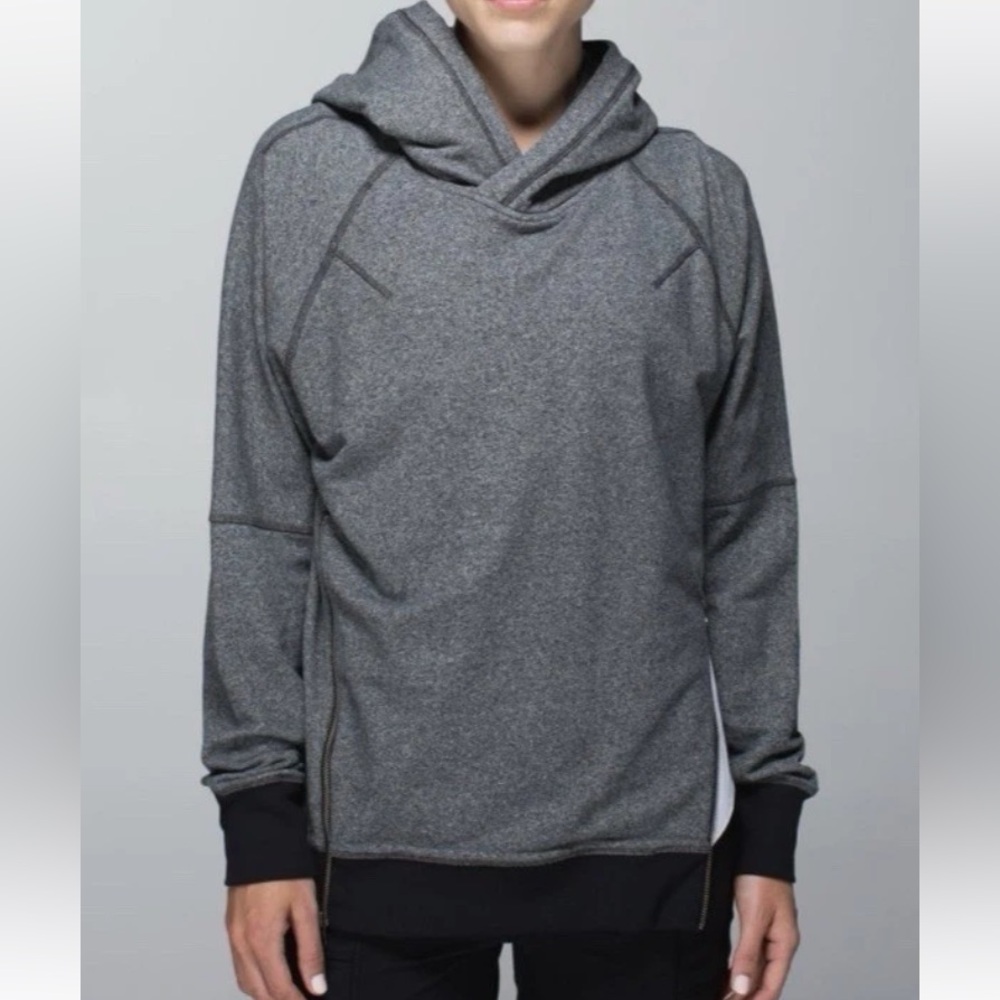 Lululemon Om & Roam Gray Hoodie Pull Over size 8